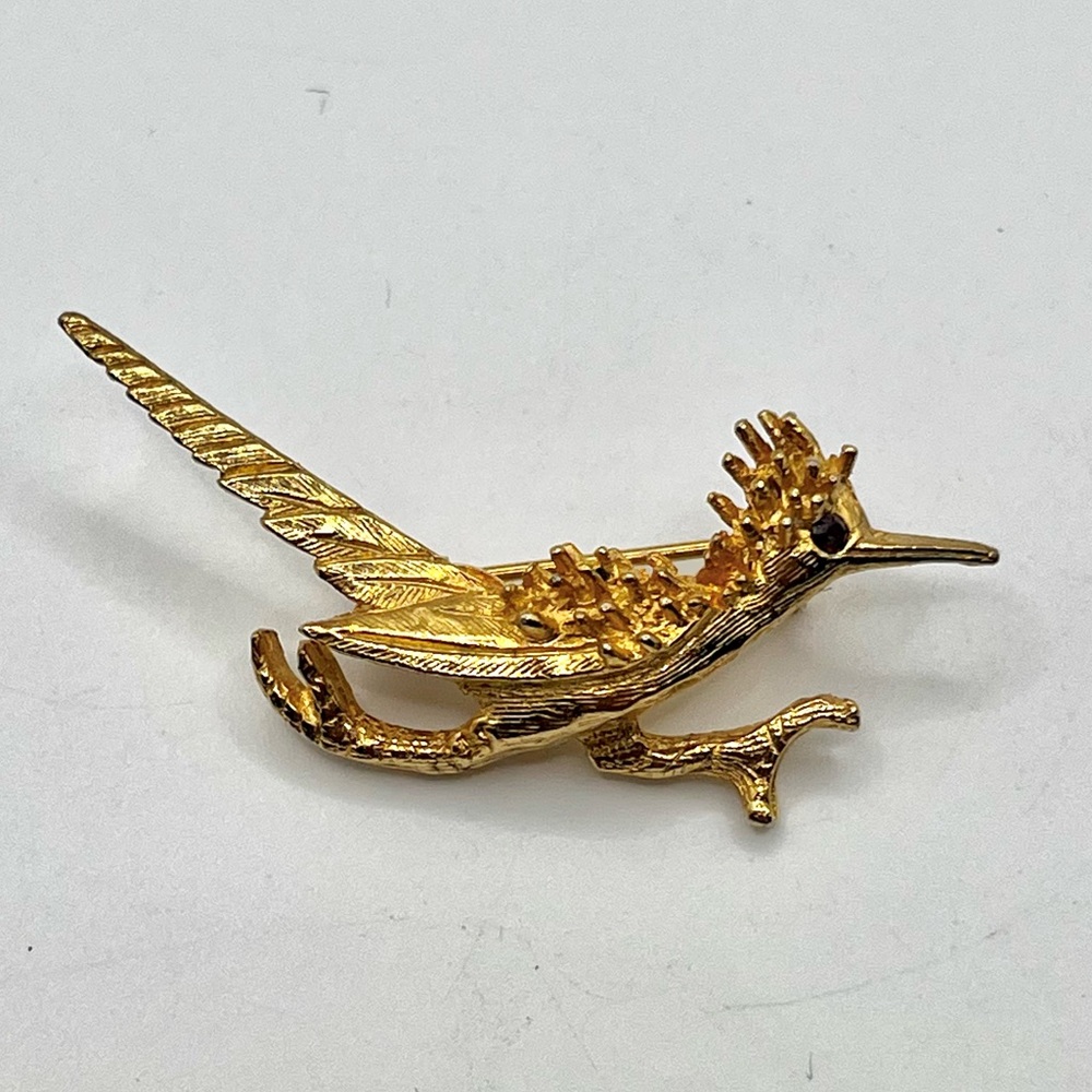Vintage Gold-Tone Roadrunner Bird Brooch Pin – Textured Running Bird